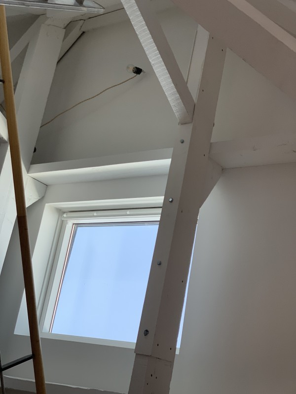 Charpentier pour réparation d’une poutre, panne bois fissurées à la seyne sur mer par pose d’un renfort métallique