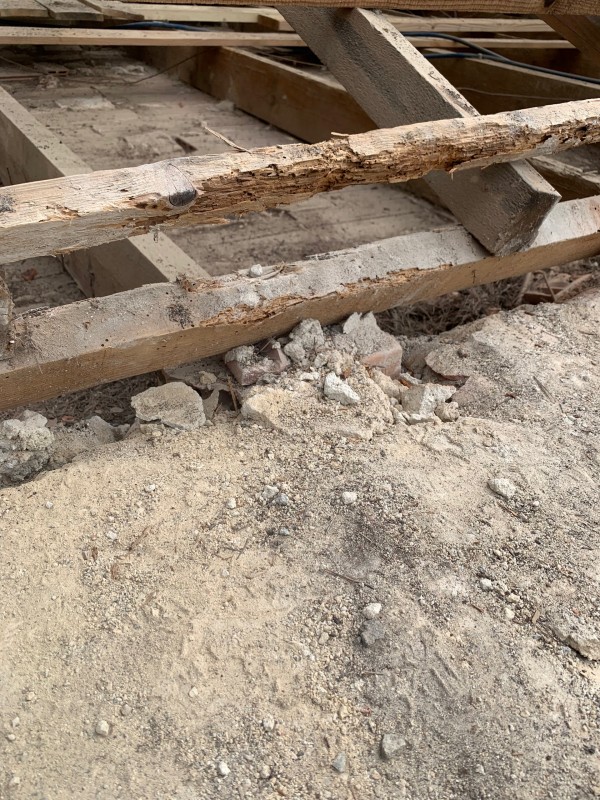 Changement de charpente suite à attaque de capricornes et termites à saint mandrier sur mer 83430