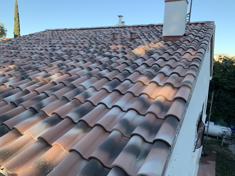 Couvreur La Seyne sur Mer 83500 pour toiture tuile Romane
