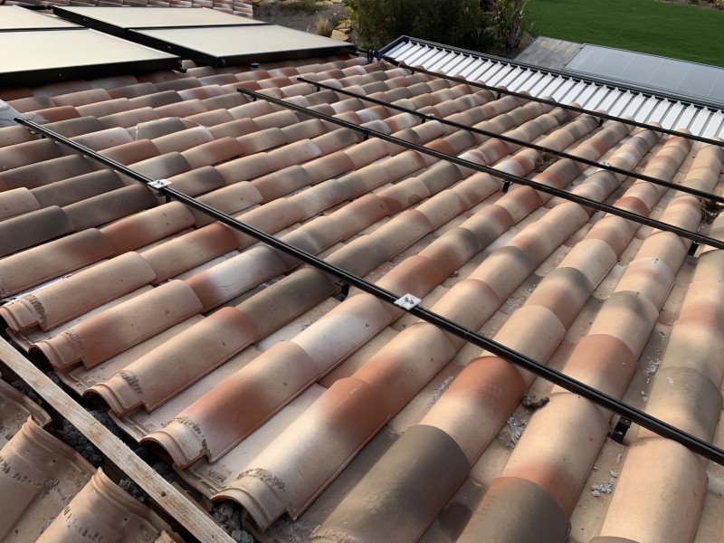 Couvreur, la Cadière d’Azur pour fuite sur panneaux solaires