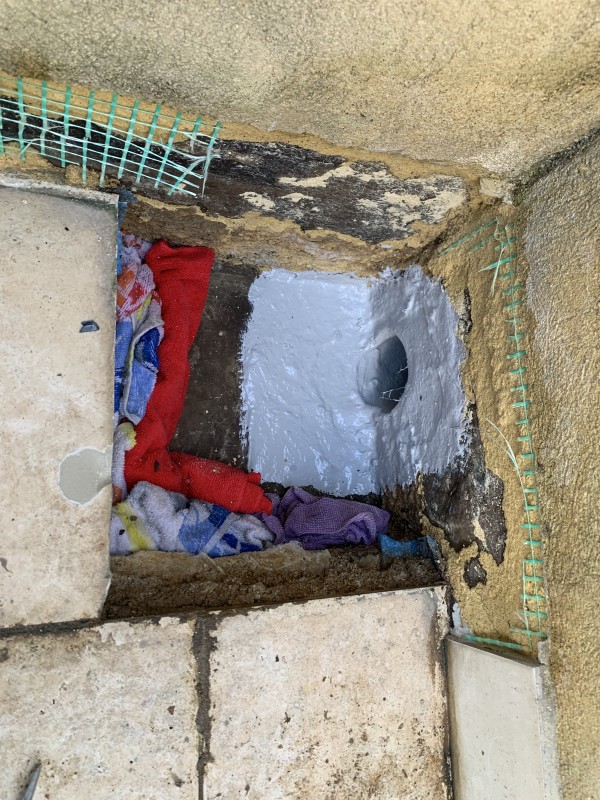 réparation des évacuations d’eaux pluviales sur toiture terrasse à la garde