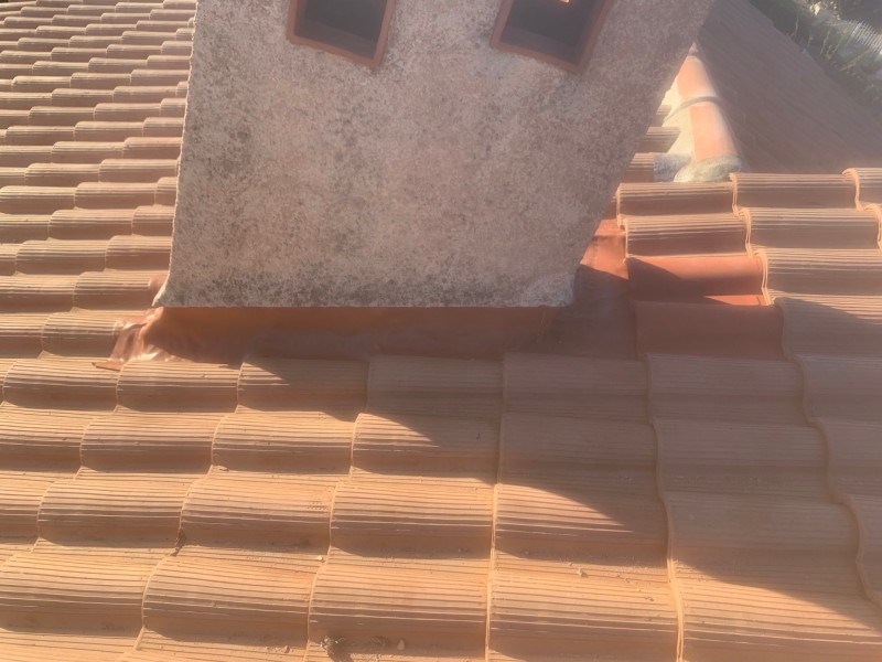 réparation de solin de cheminée www.chatelaincouvreurs.fr