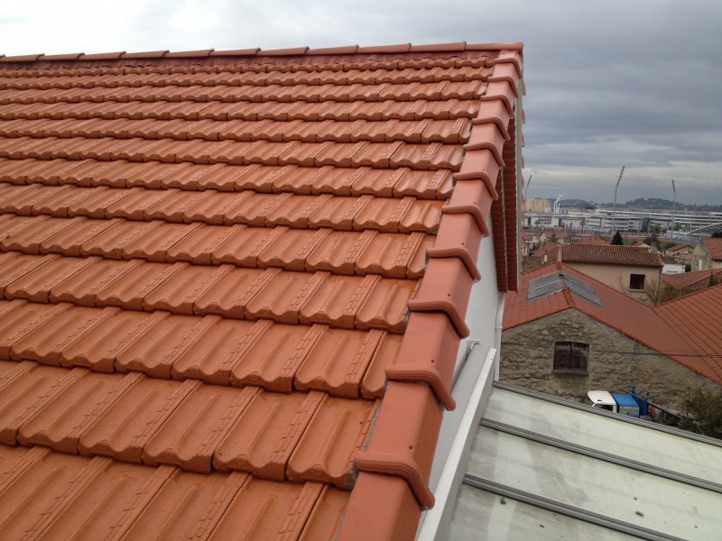 Recherche couvreur pour réfection de couverture et remplacement de charpente sur la seyne sur mer dans le Var en région sur Paca