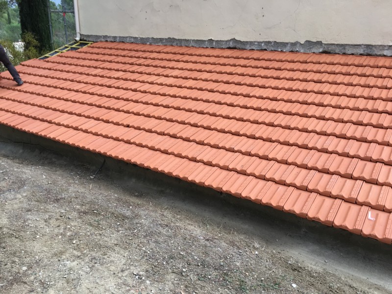 Rénovation de toitures en tuiles Romane & tuiles plates – La Seyne‑sur‑Mer, Toulon, Six‑Fours‑les‑Plages & Sanary‑sur‑Mer