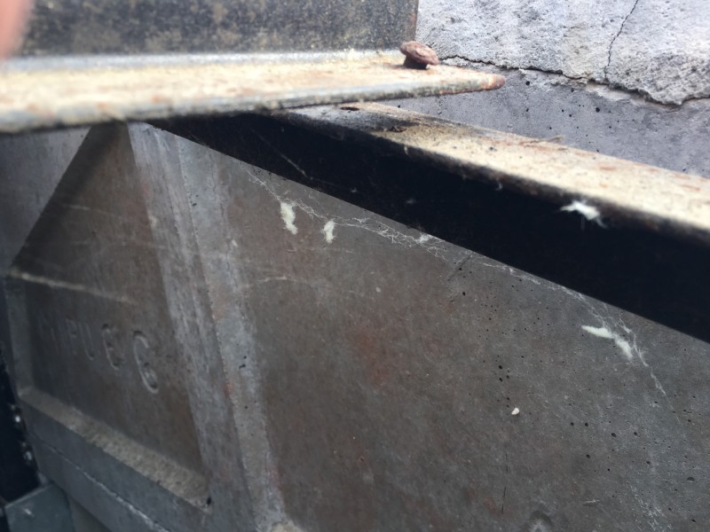 Réparation d’une charpente métallique sur un maison phénix à forcalqueiret dans le Var à côté de Brignoles