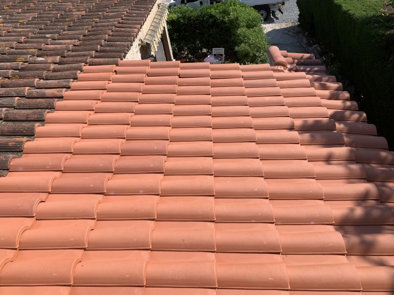Couvreur à la Seyne-sur-Mer pour réfection de toiture en tuiles romanes