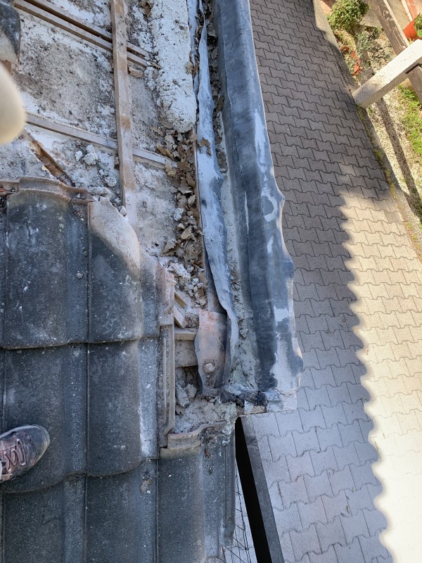 réparation et remplacement de cheneau plomb à la seyne sur mer près de toulon