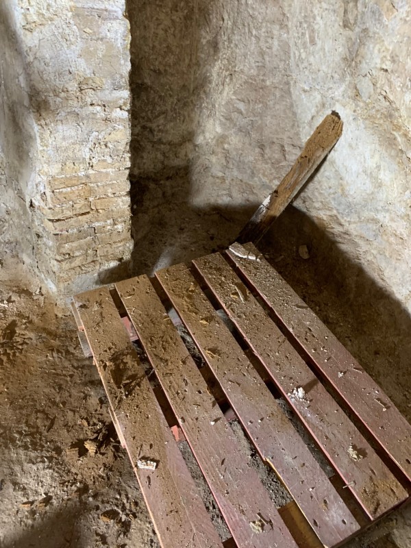 Traitement de plancher bois contre les termites et les vrillettes à la cadiere d’azur