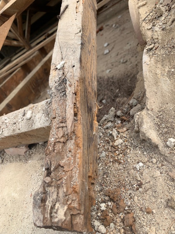 Changement de charpente suite à attaque de capricornes et termites à saint mandrier sur mer 83430
